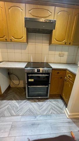 2 bedroom ground floor flat to rent - Photo 5