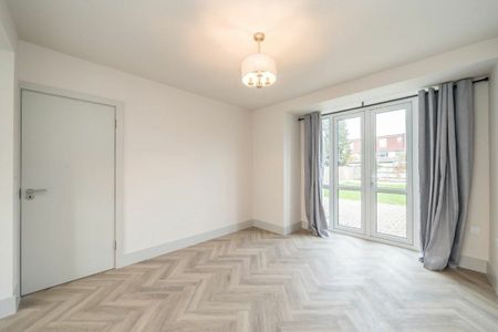 Heathfield North, Twickenham, TW2 - Photo 4