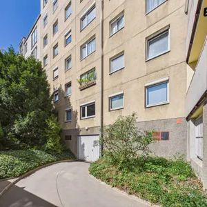 ERSTBEZUG 60m2 nach GENERALSANIERUNG | Ruhige Innenhoflage mit Loggia & Homeoffice - Foto 3