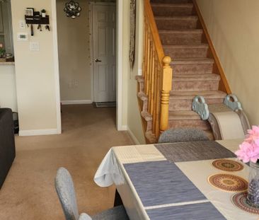 For Lease - 221 Slingsby Landing, Milton, Ontario - Photo 5