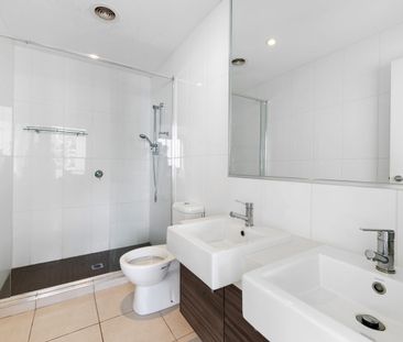 Superb Coastal Living at "Breeze" Mount Coolum! - Photo 6