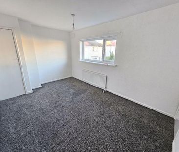 2 bedroom semi-detached house to rent - Photo 4