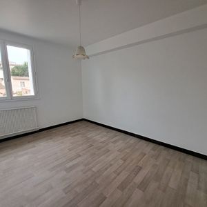 Location appartement 1 pièce, 30.50m², Limoux - Photo 3