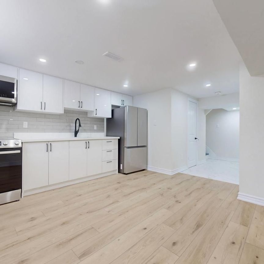 For Lease - 57 Saddle Ridge Drive Unit# Lower B, Toronto, Ontario - Photo 1