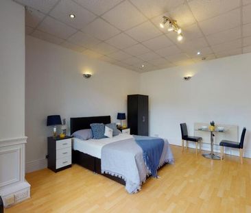 Studio to rent - Photo 3