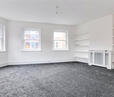 3 bedroom flat to rent - Photo 6