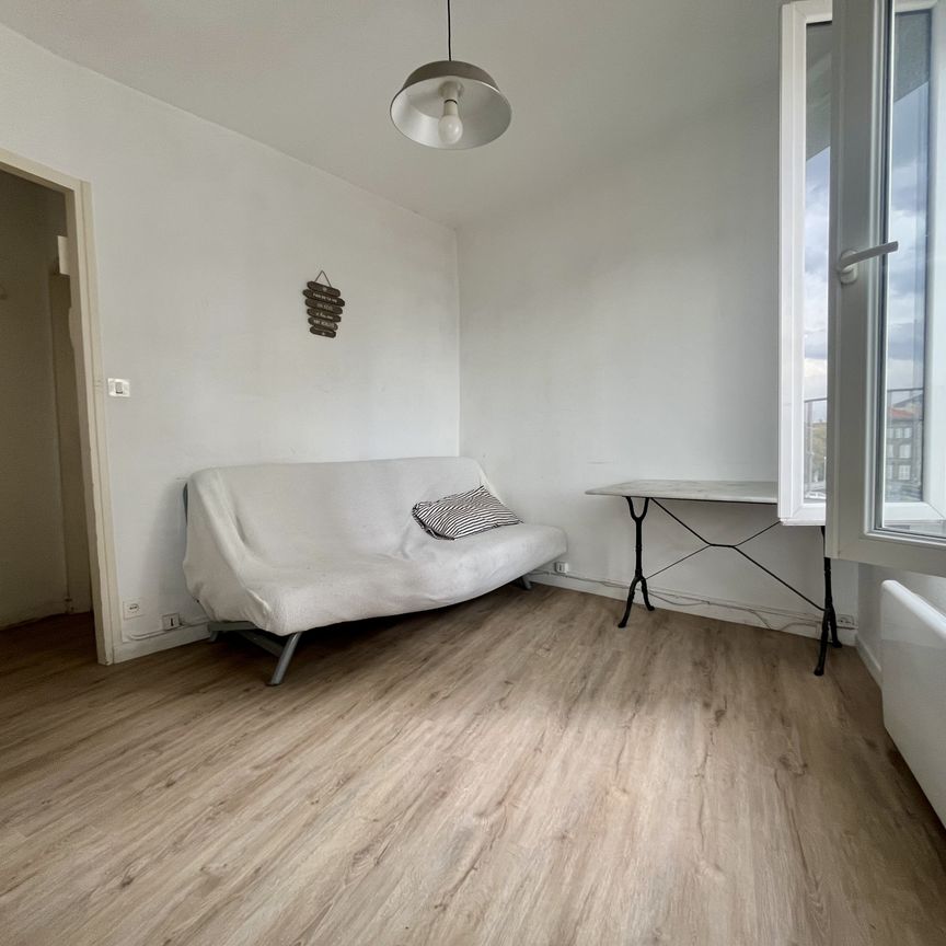 Location Appartement 2 pièces 23m² CLERMONT FERRAND 63000 - Photo 1