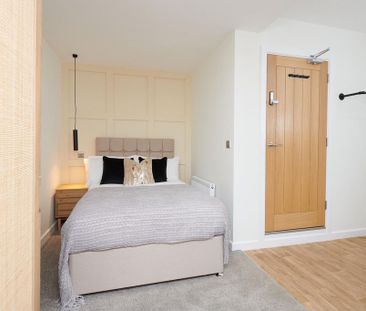 Terraced house to rent - Photo 2