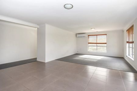 Affordable & Comfortable Family Home - Photo 5