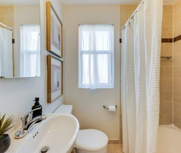 For Lease - 225 Woodville Avenue Unit# Upper, Toronto, Ontario - Photo 5