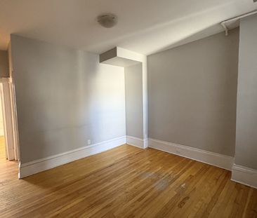 2 - 337 James Street - Photo 3