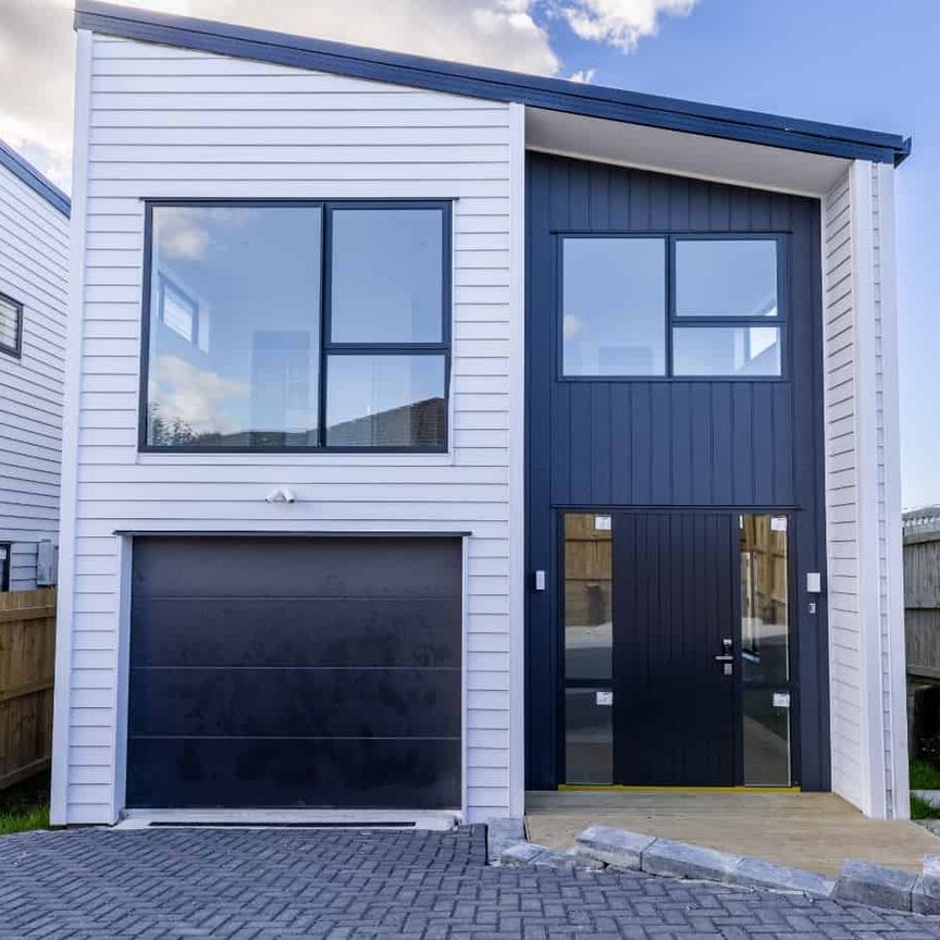 Located in a desirable area!!! - Photo 1