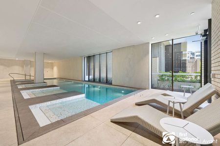 FURNISHED!! - Modern Apartment in Caulfield Village - Photo 3