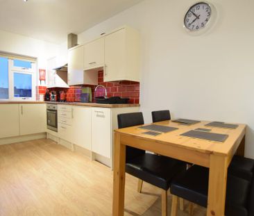 1 bedroom terraced house to rent - Photo 4