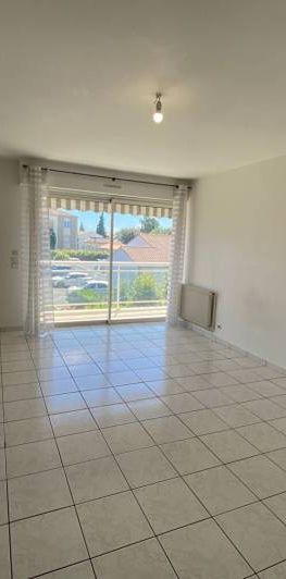 APPARTEMENT NIORT - 3 pièce(s) - 74 m2 - Photo 1