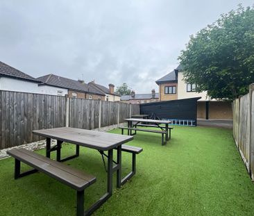 2 bedroom flat to rent - Photo 4