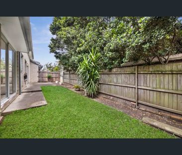 2/32 Golf Avenue, Mona Vale, NSW 2103 - Photo 4