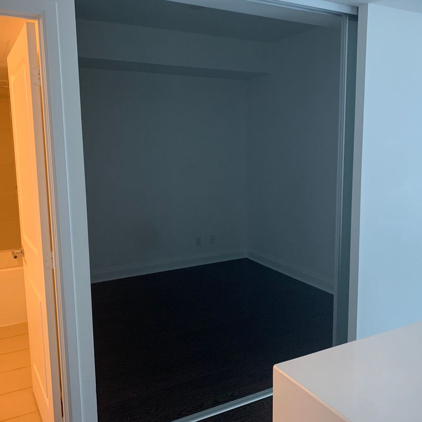 For Lease - 1080 Bay Street Unit# 3806, Toronto, Ontario - Photo 1