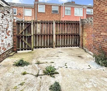 2 bedroom terraced house to rent - Photo 6