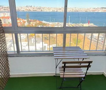 Avenida 25 de Abril de 1974, Almada, Setúbal Municipality 2800 - Photo 3