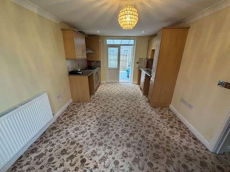 Cranhill Road, Street, Somerset, BA16 - Photo 5