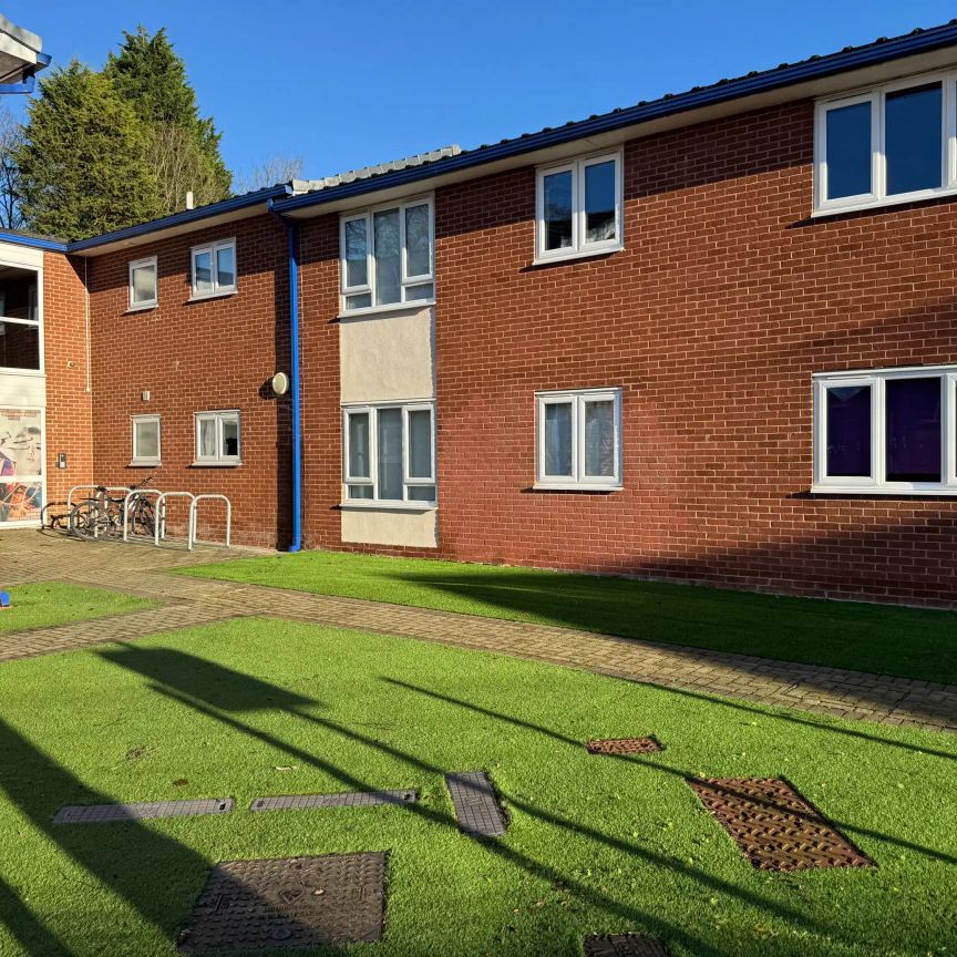 Apartment 3 - Photo 1