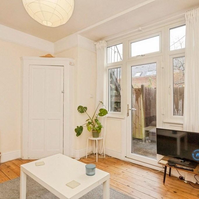 3 bedroom flat to rent - Photo 1