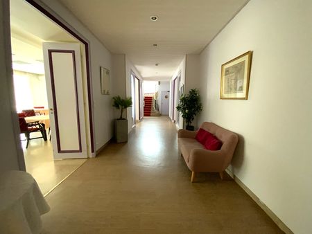 APPARTEMENT T1 DE 38M² AVEC JARDINET, DANS RÉSIDENCE SENIOR - Photo 5