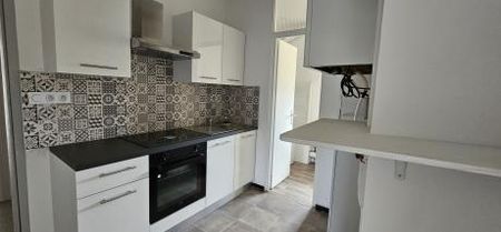 Location Appartement 3 pièces 53m² MULHOUSE 68100 - Photo 5