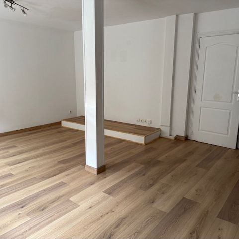 Location Appartement 2 pièces 42m² - Photo 1