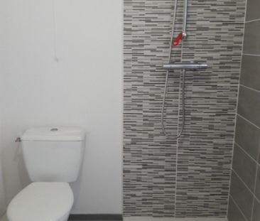Location Appartement 1 pièce 18m² NIMES 30000 - Photo 5