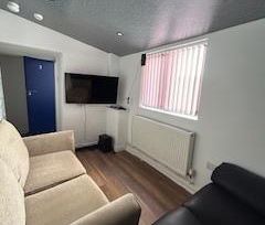 Spacious Rooms to Let on Stanley Terrace, Preston - Photo 3