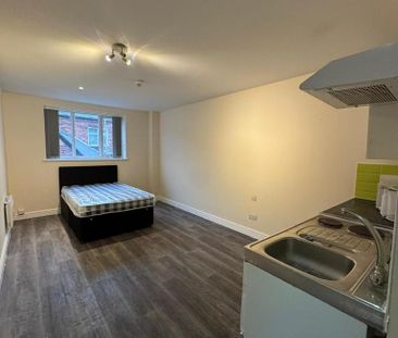 Studio to rent - Photo 4