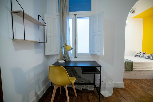 Carrer de l'Almudí, Valencia, Valencian Community 46003 - Photo 1