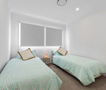 Fully Furnished Newport Home - Photo 1