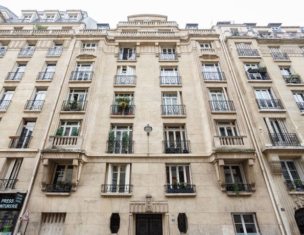 location Appartement T3 DE 96.6m² À PARIS - Photo 1