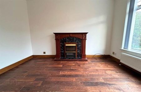 12 Crawfordsburn Road, Bangor, BT19 1BE - Photo 3