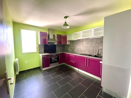 Location Appartement 3 pièces 73m² - Photo 4