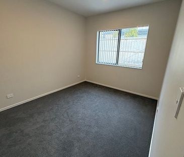 Brand new 2 bed granny flat with separate access - Photo 3