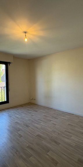 Appartement 1 pièce – 25 m² environ à Rennes (ref : G65122) - Photo 1