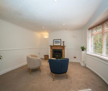 3 bedroom semi-detached house to rent - Photo 2