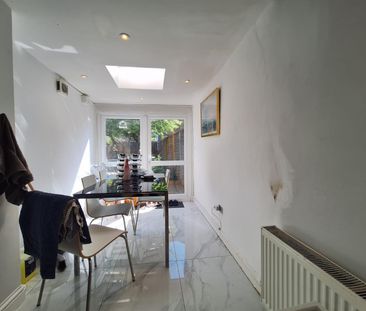 West Green Road, Tottenham, London N15 - Photo 1