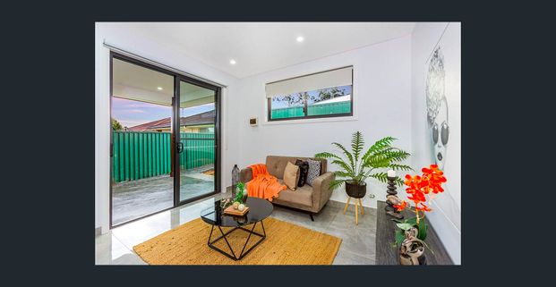 Beautiful 2 Bedroom Granny Flat - Photo 1