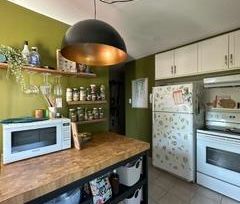 3 1/2 haut de triplex à louer - Photo 1