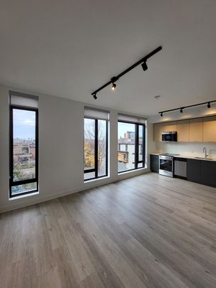 444 Bronson: Studios and 1-bedroom apartments $1,575-$1,775 - Photo 1