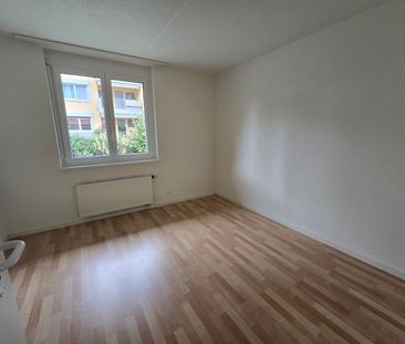 Spacieux appartement de 5 pièces avec balcons à Travers - Foto 3