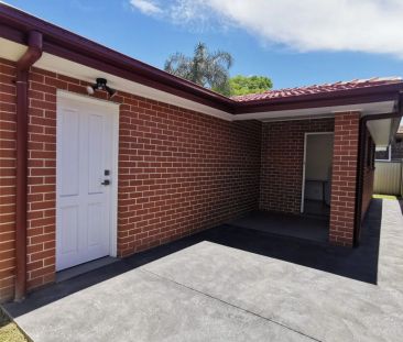 Stylish & Private Two-Bedroom Granny Flat | Prime Location - Photo 1