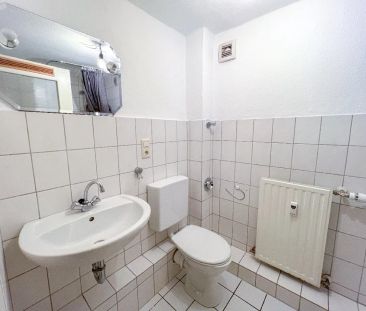 2- Zimmer Wohnung mit ca. 35m² und Blick über die Hagener Innenstadt - Photo 2