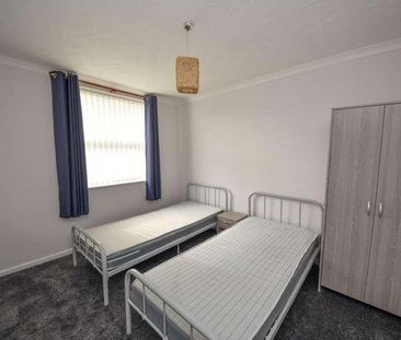 Holme Terrace, Swinley, Wigan, WN1 - Photo 5