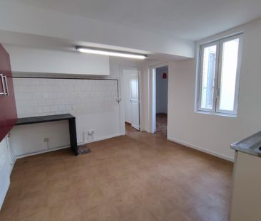 Location Appartement 3 pièces 45m² SETE 34200 - Photo 1